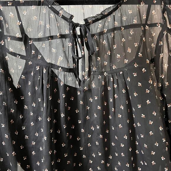 Abercrombie & Fitch black mesh blouse floral print Size XL - Picture 3 of 6